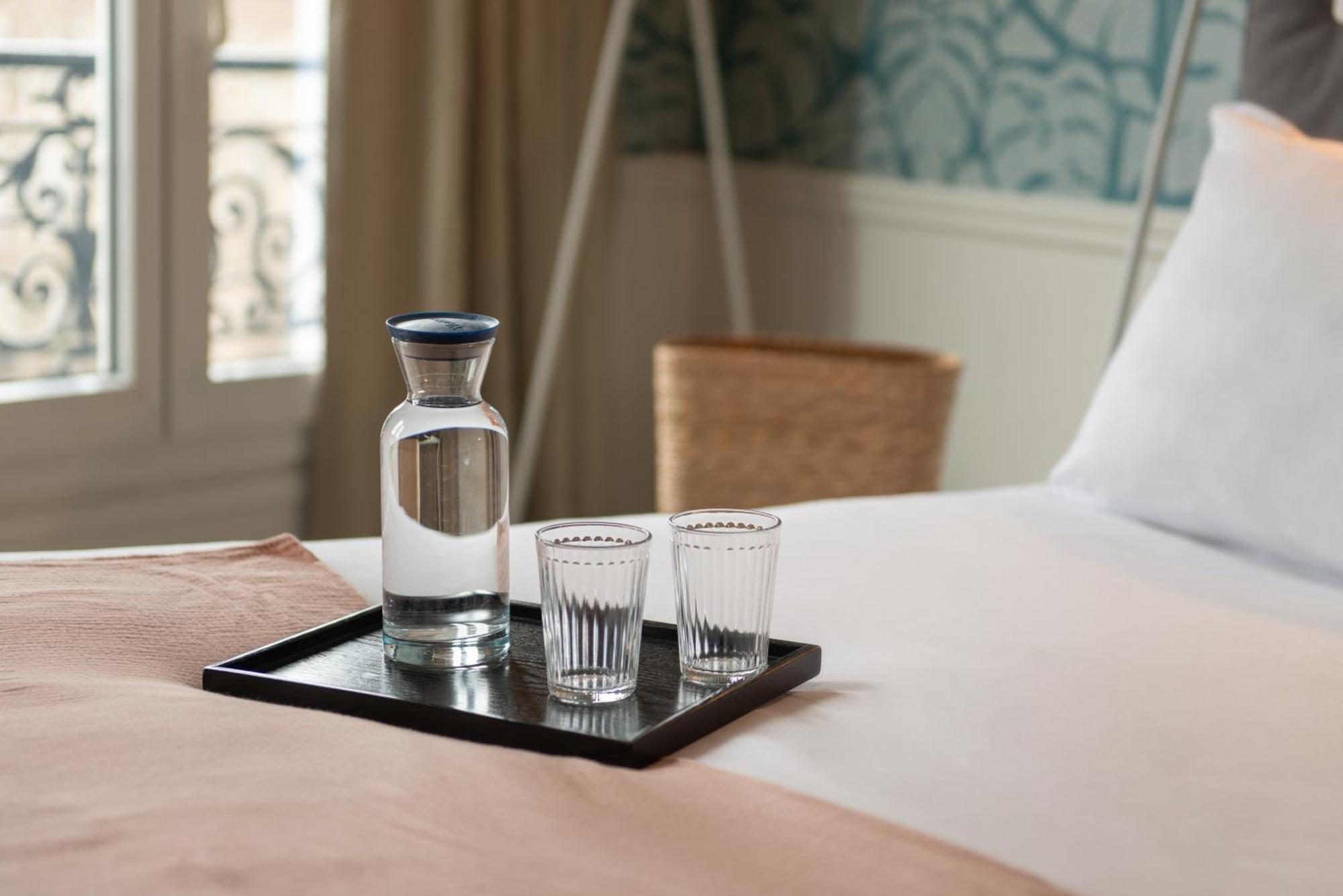 Hôtel Avama Prony Paris Oda fotoğraf