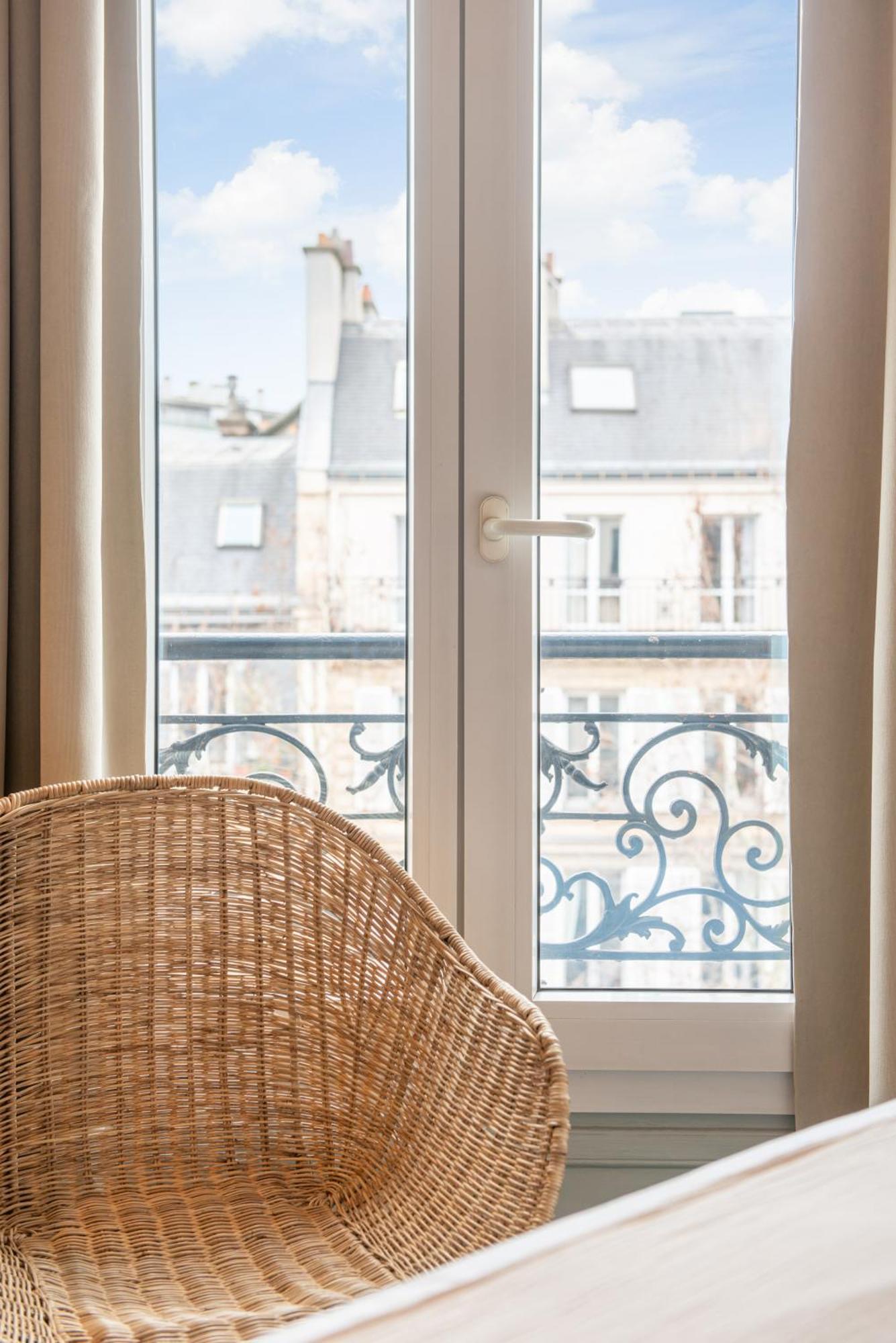 Hôtel Avama Prony Paris Oda fotoğraf