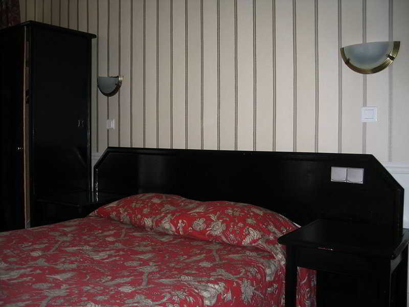 Hôtel Avama Prony Paris Dış mekan fotoğraf