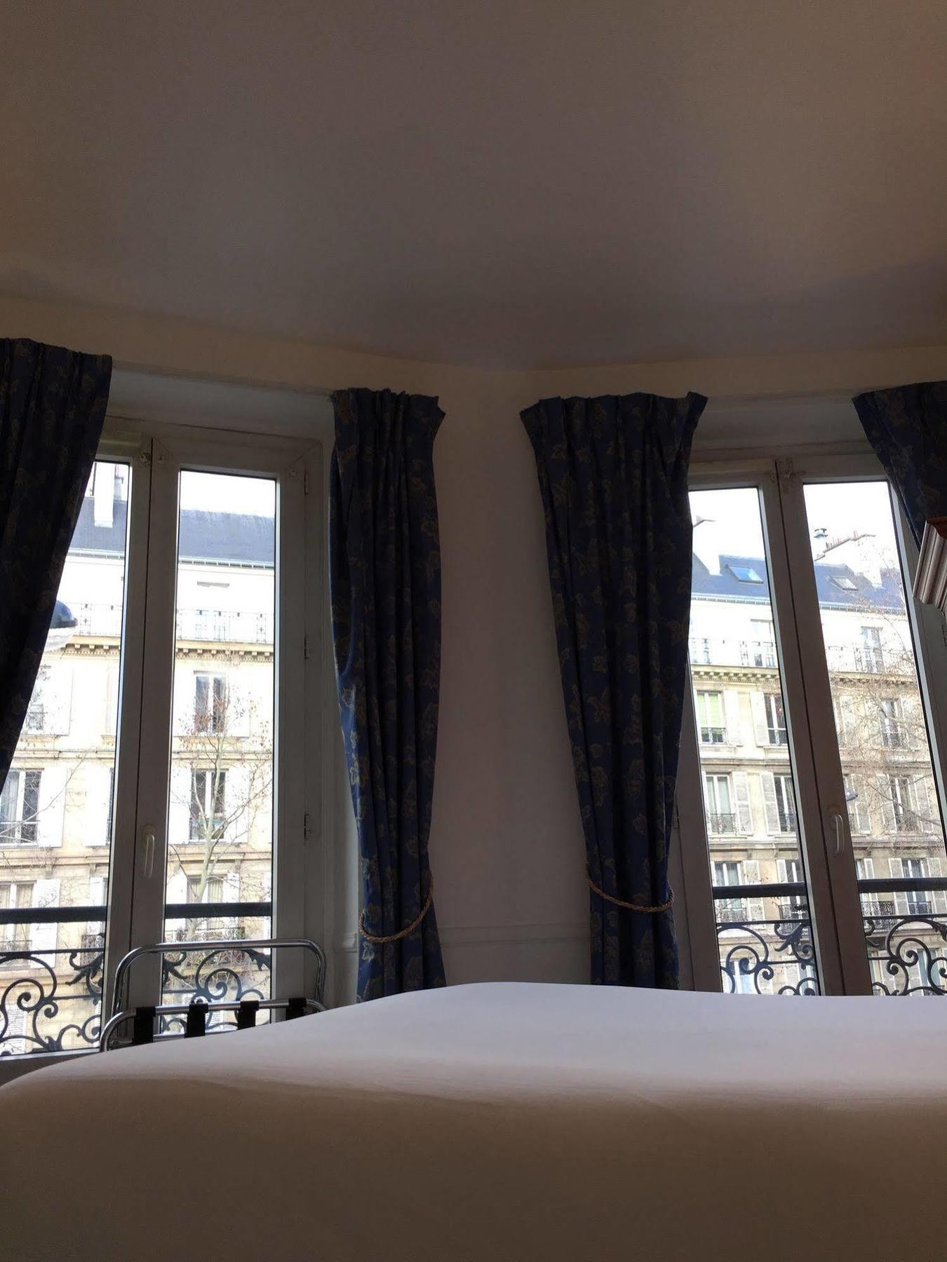 Hôtel Avama Prony Paris Dış mekan fotoğraf