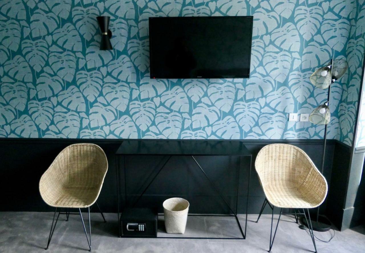 Hôtel Avama Prony Paris Dış mekan fotoğraf